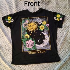 Suns n moon tarot card tee shirt